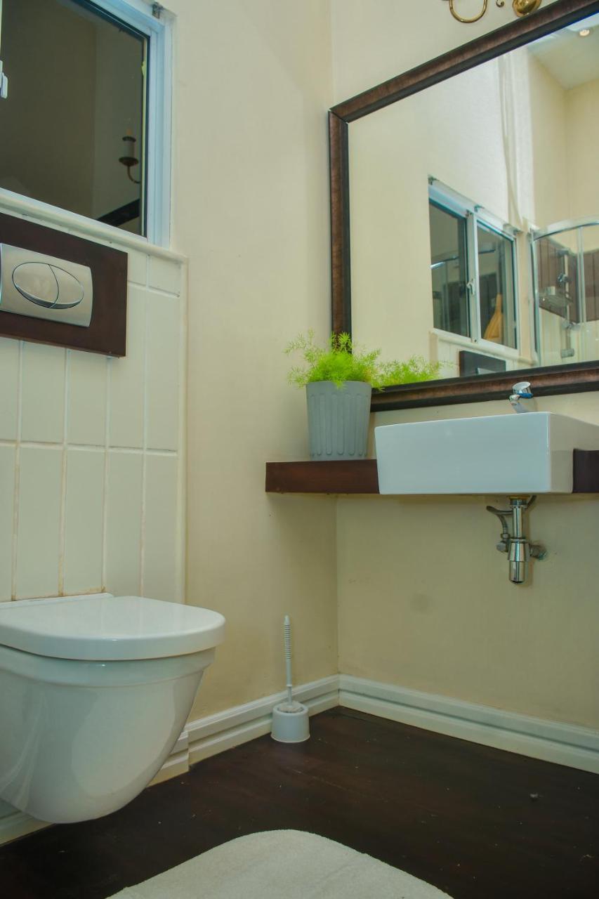 Donald Mansion Apartment Negombo Exterior photo
